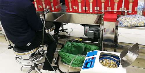 請問定制飛效自動拉釘機需要我們提供什么呢？