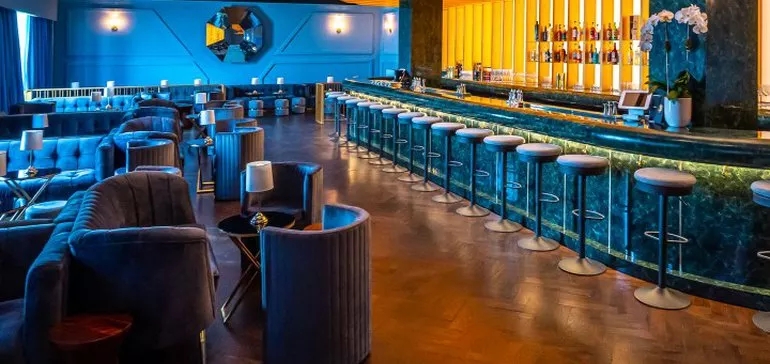 Mastercard在曼哈頓開餐廳要還原世界各地知名美食打卡地，飛效自動拉釘機誕生提高效率，改變產(chǎn)能